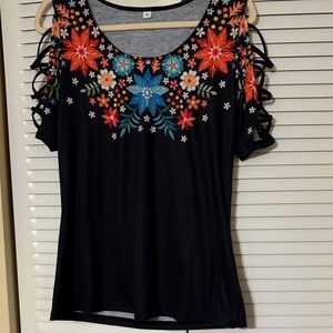 Embroidered Floral Black Short Sleeve Top